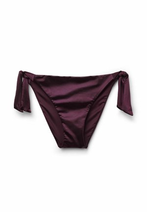 Dunkelviolette Satin-Bikinihose mit seitlichen Knoten, flach auf weißem Hintergrund präsentiert.
