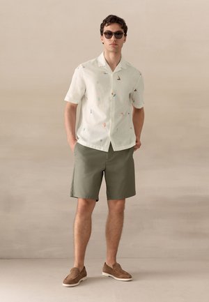 Next, REGULAR FIT - PRINT SHORT SLEEVE SHIRT . - Chemise - white conversational
