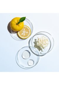 Thumbnail Image 4