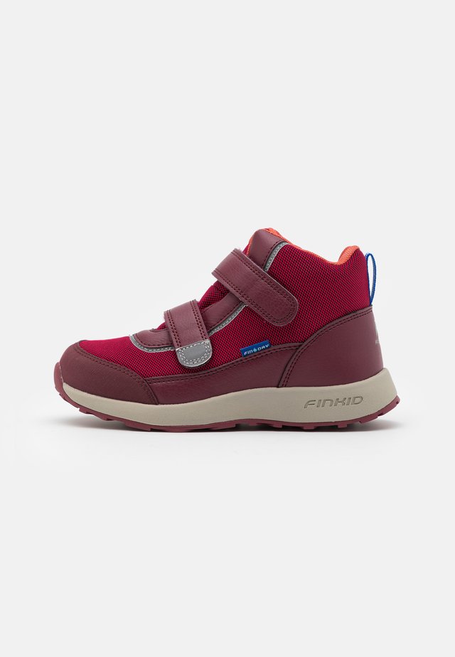 KULKU UNISEX - Fjellsko - persian red/cabernet