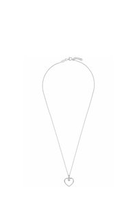Silverhalsband med en delikat kedja och ett hjärtformat hänge som har en liten, klar ädelsten högst upp, minimalistisk design.