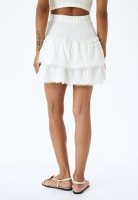 Koton RUFFLED - Falda acampanada - white