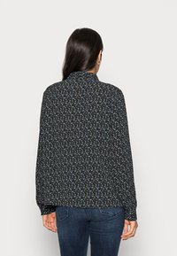 JDY JDYBROOKE LS NOOS - Blusa com botões - black