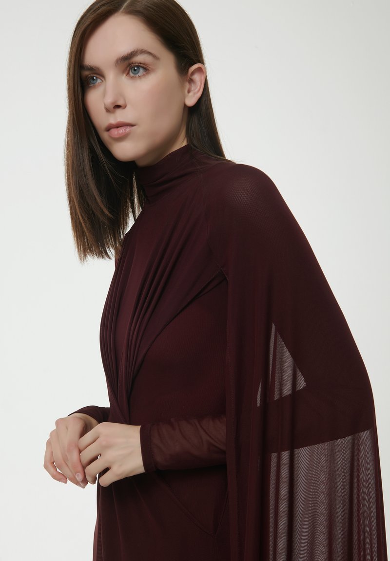 Leem FIT-AND-FLARE - Maxi dress - red/bordeaux - Zalando