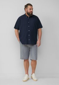 s.Oliver KURZARM MIT WASCHUNG UND TAPE - Hemd - navy