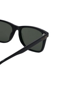 Thumbnail Image 2
