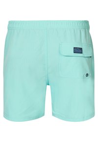 Bañador azul claro con cintura elástica, bolsillo trasero con solapa y un pequeño parche de la marca. Fabricado con una tela suave y ligera.