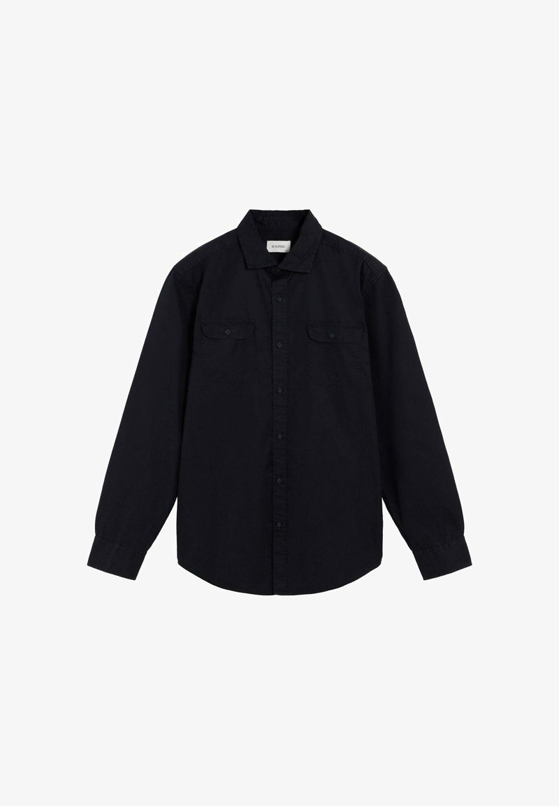 Camicia nera a maniche lunghe con bottoni, realizzata in cotone, con due tasche sul petto e colletto classico. Tessuto liscio senza fantasie.