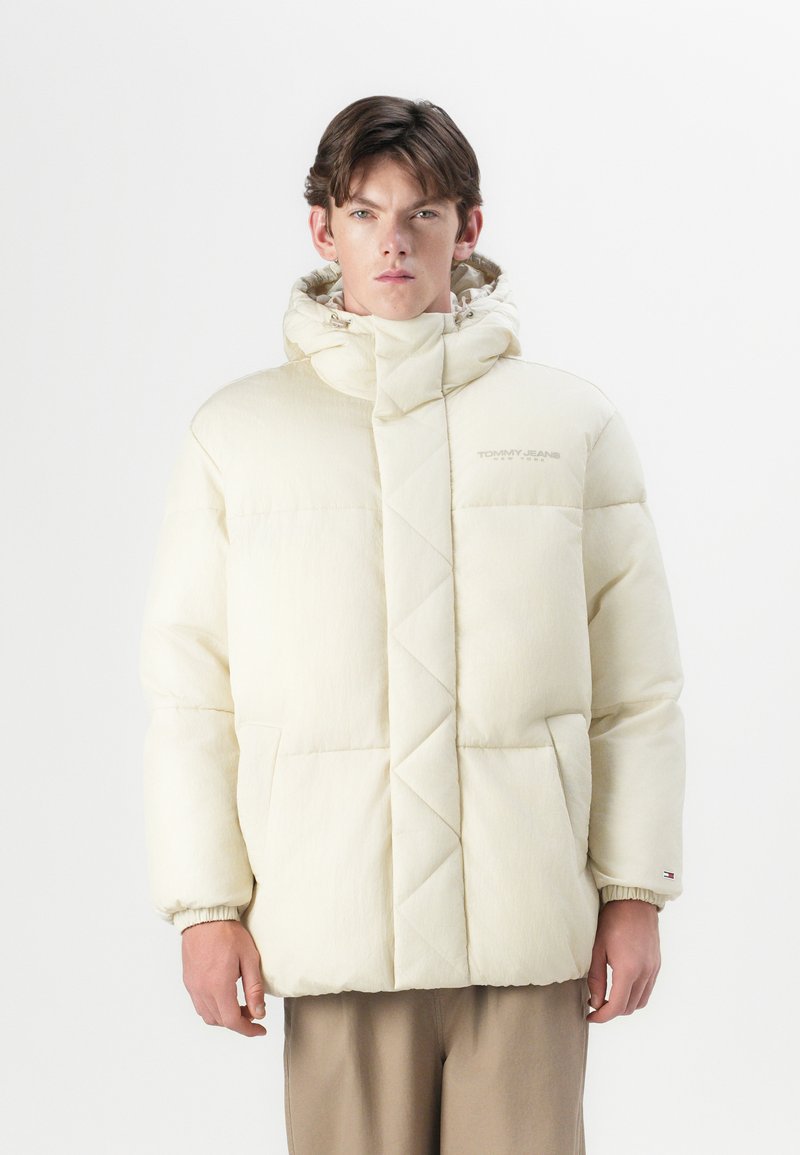 Tommy Jeans STATEMENT PUFFER - Zimní bunda - newsprint