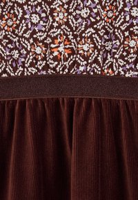 WE Fashion Dienas kleita - brown