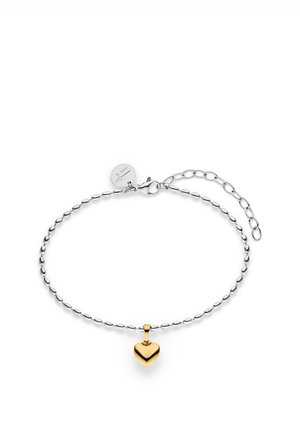 Silbernes Perlenarmband mit verstellbarer Kette und kleinem goldenen herzförmigem Anhänger in der Mitte.