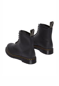 Dr. Martens 8 EYE GENIX - Stivaletti stringati - black