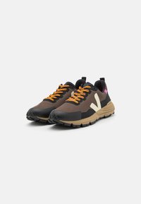 Veja DEKKAN - Joggesko - eagle/calcaire