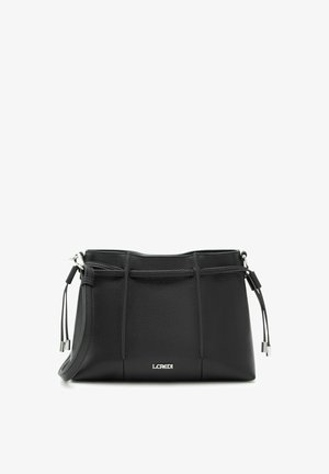 Bolso bandolera de cuero negro con correa ajustable, herrajes plateados y logo L.Credi en el frente, superficie texturizada, forma rectangular.