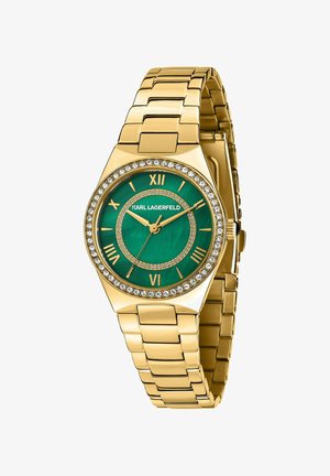 Goudkleurig metalen horloge met een groene wijzerplaat, Romeinse cijfers en kristalaccenten rond de lunette; voorzien van een schakelarmband.