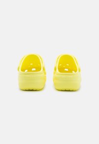 Crocs CLASSIC CUTIE - Pantofole - sulphur
