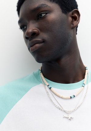 PULL&BEAR, SHARK - PACK OF 3 NECKLACES - Collier - metallic grey