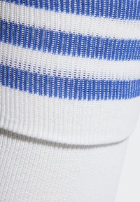 adidas Performance Medias de fútbol - white royal blue