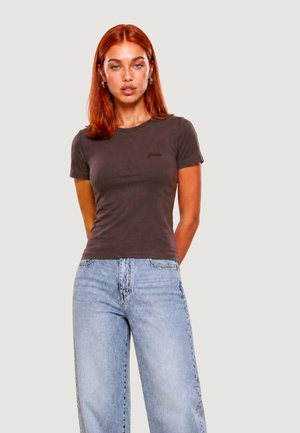 Guess, CHARA SS TEE V6YI02 K4259 - T-shirt basic - brown