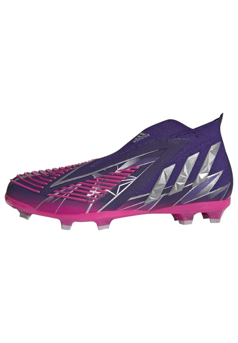 Moulded stud football boots 