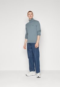 BOSS AKIRO - Neule - open green