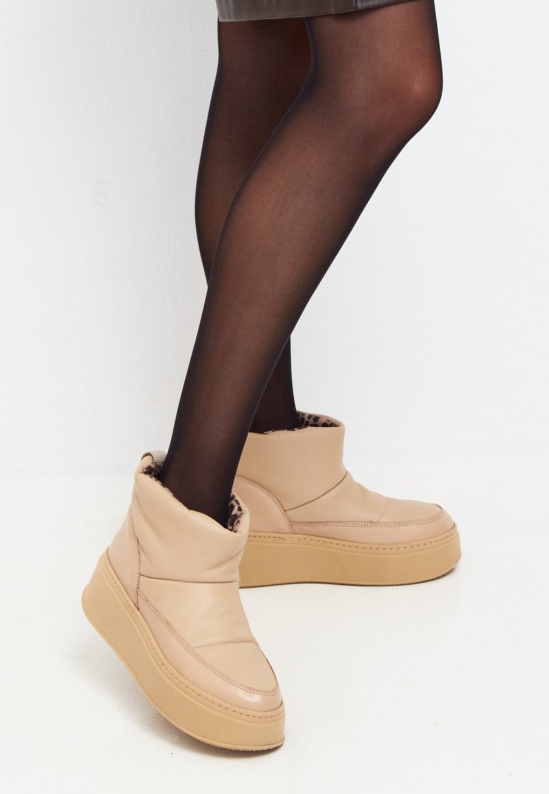 Tamaris Stivali da neve - antelope/beige
