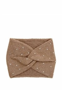Brązowy dziany opaska na głowę z designem w formie skr ętu, ozdobiona małymi, srebrnymi ćwiekami w kształcie serca, równomiernie rozmieszczonymi na tkaninie.