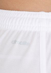 adidas Performance Pantalón corto de deporte - white