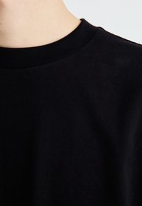 Weekday GREAT BOXY - Tricou basic - black