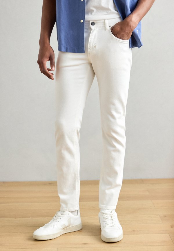 KURT COMFORT TAPERED FIT - Slim fit jeans - cream