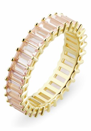 Bague en or avec des pierres précieuses rectangulaires roses montées tout autour dans un design continu de bande d'éternité sertie de griffes.