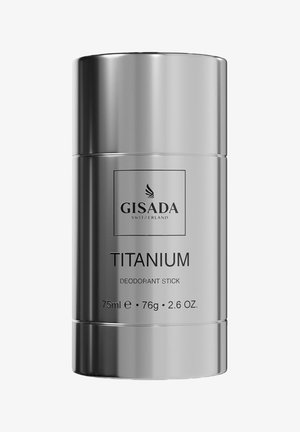 Stick desodorante Gisada Switzerland Titanium en envase plateado, 75 ml, 76 g, 2,6 oz, con un acabado metálico elegante.