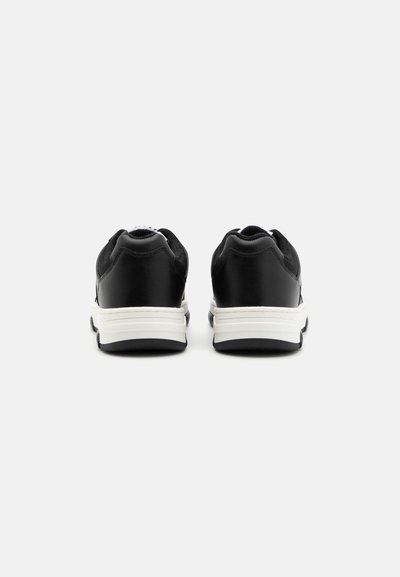 MSGM Baskets basses - black