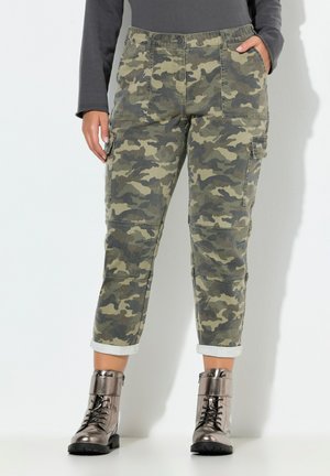 - Jeansy Relaxed Fit