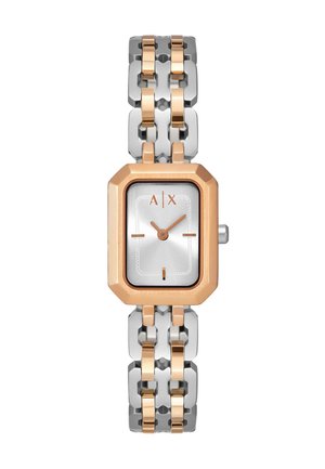 Rektangulært sølv urkasse med rosaguld ramme, rosaguld timeindikatorer og visere, forbundet tofarvet sølv og rosaguld metalarmbånd.