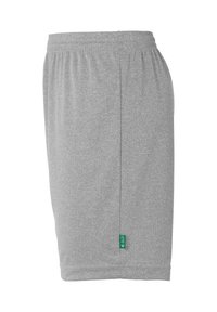 Shorts gris en mélange de coton doux avec une taille élastique, ornés d'une étiquette verte sur le côté et d'une coupe droite.