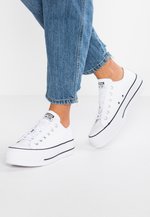 Bermad Generalmente hablando Circular Converse CHUCK TAYLOR ALL STAR LIFT CLEAN - Zapatillas - white/black/blanco  - Zalando.es