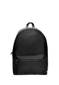 Zaino in pelle nera con forma arrotondata, texture liscia, manico superiore e tasca anteriore con zip. Design minimalista senza loghi visibili.