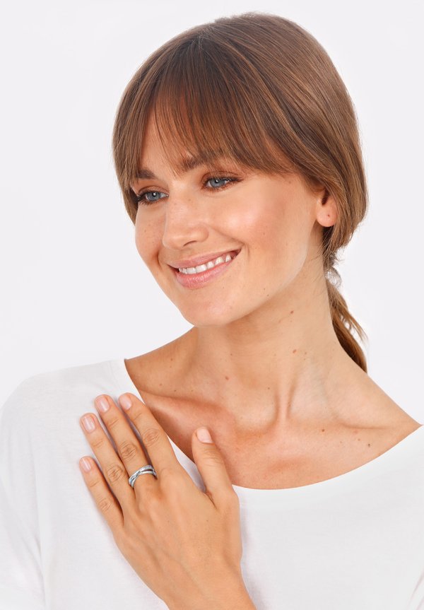 TRIO BASIC - Ring - silberfarben