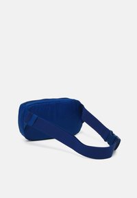 Levi's® MEDIUM BANANA SLING  EMBROIDERED BATWING UNISEX - Bolsa de cintura - navy blue