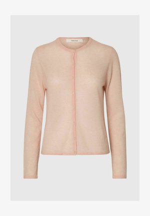 Lyserød, langærmet cardigan med knapper, rund halsudskæring, tyndt stof og mærket "Selected" på indersiden af kraven.