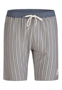 Shorts de bain rayés en gris et blanc, avec une taille élastique, un cordon de serrage réglable et une étiquette sur le côté inférieur.