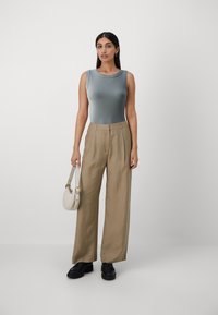 DRYKORN OLINA - Topper - blue