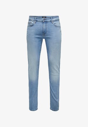 Jeans en denim bleu clair avec une coupe droite, design standard à cinq poches et un léger effet de décoloration sur les jambes. Pas d'accents matériels visibles.