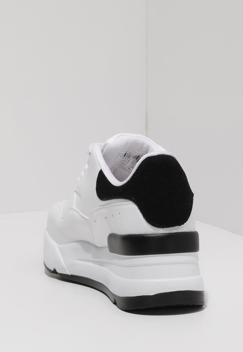 Damen Sneaker low | Butigo Sneaker low white/weiß - XK38314 Damen Sneaker low | Butigo Sneaker low white/weiß - XK38314