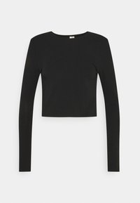 Černý dlouhý rukáv top vyrobený z pružného materiálu, s kulatým výstřihem a zkráceným lemem. Hladký povrch bez viditelných vzorů nebo kování.