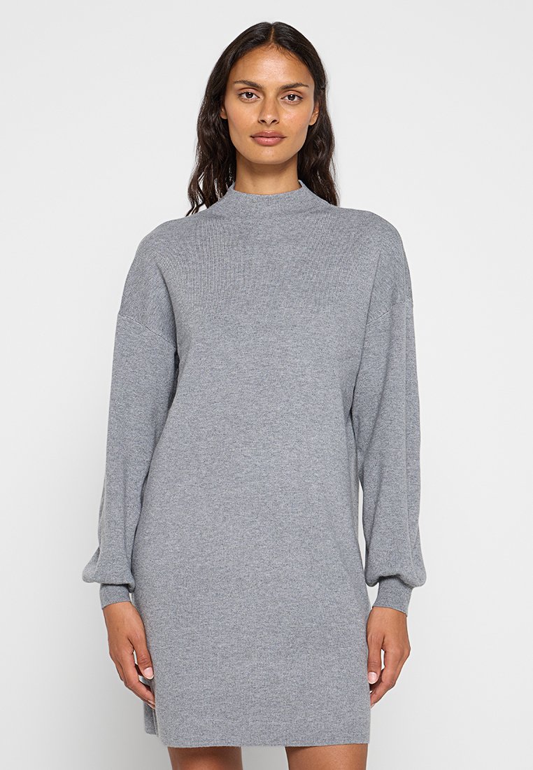 Vero Moda Gebreide jurk grijs Vero Moda Gebreide jurk grijs