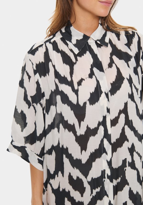 KELSIESZ SHIRT - Maxi dress4