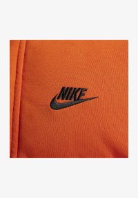 Unausgewählt, campfire orange black