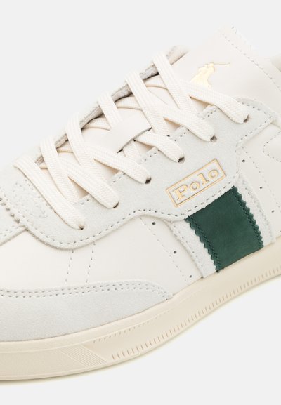 Polo Ralph Lauren HERITAGE AERA LEATHER-SUEDE SNEAKER - Sporta apavi - bianco/forest
